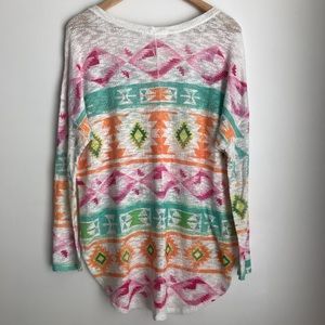Luna Chic Tops - Luna Chic Aztec tribal print long sleeve top Luna Chic Tops - Luna Chic Aztec tribal print long sleeve top